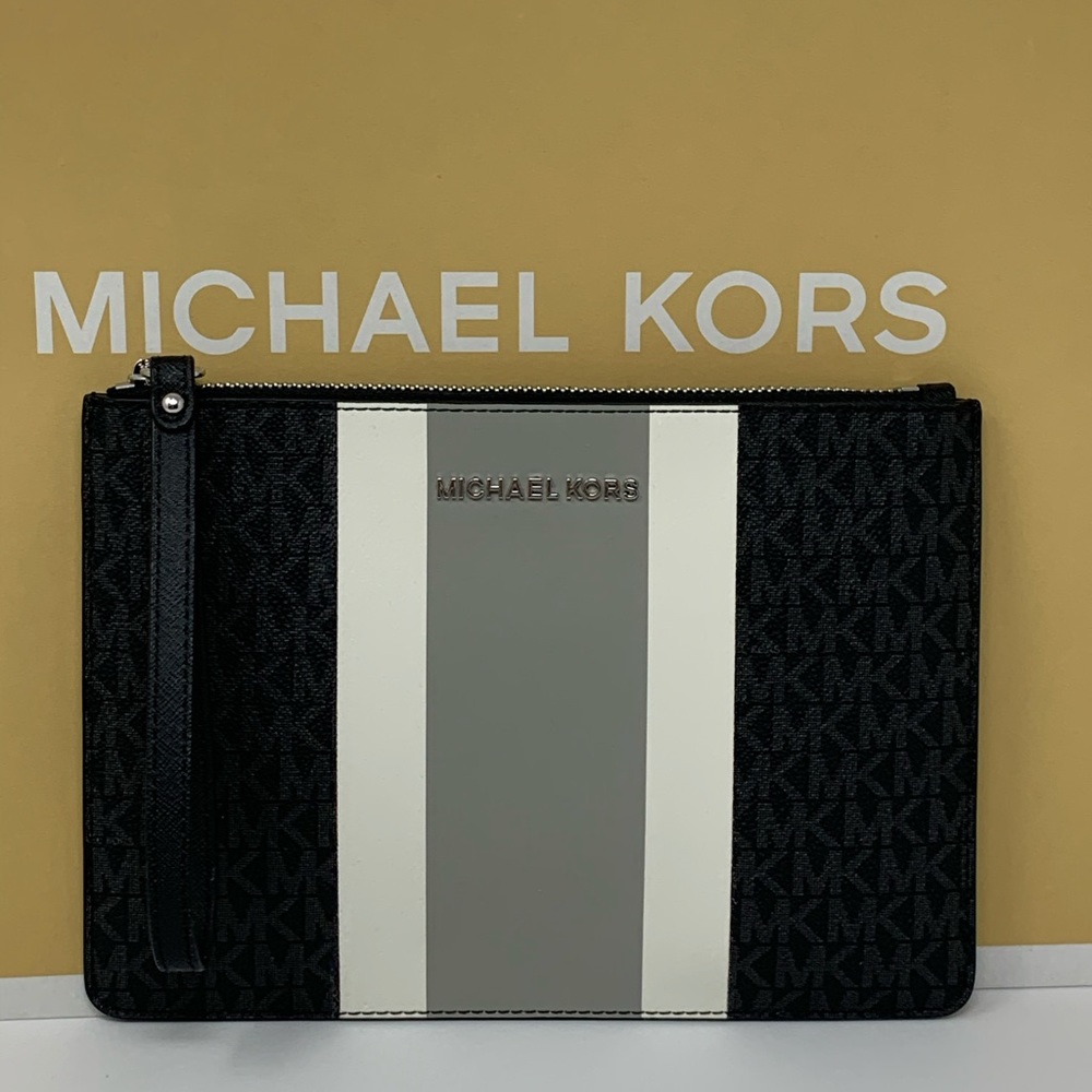 Michael kors jet set XL central stripe wristlet